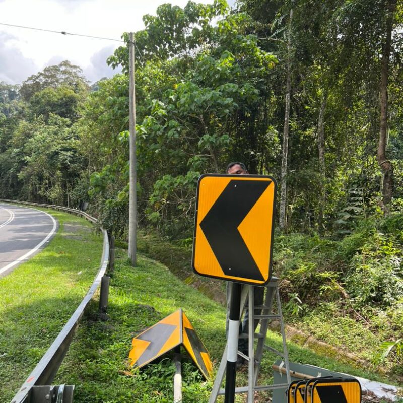 Belati Wangsa - Highway & Local Road Signage (22)