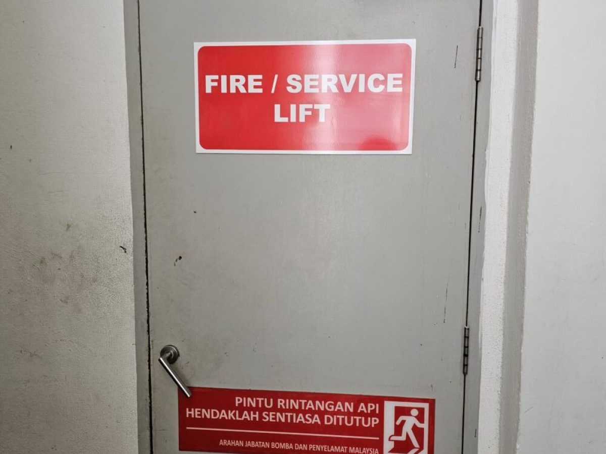 Safety Sign (2)